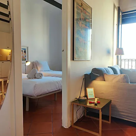 Apartment Sunny Tranquil. 1br. Placa Catalunya Rb Barcelona